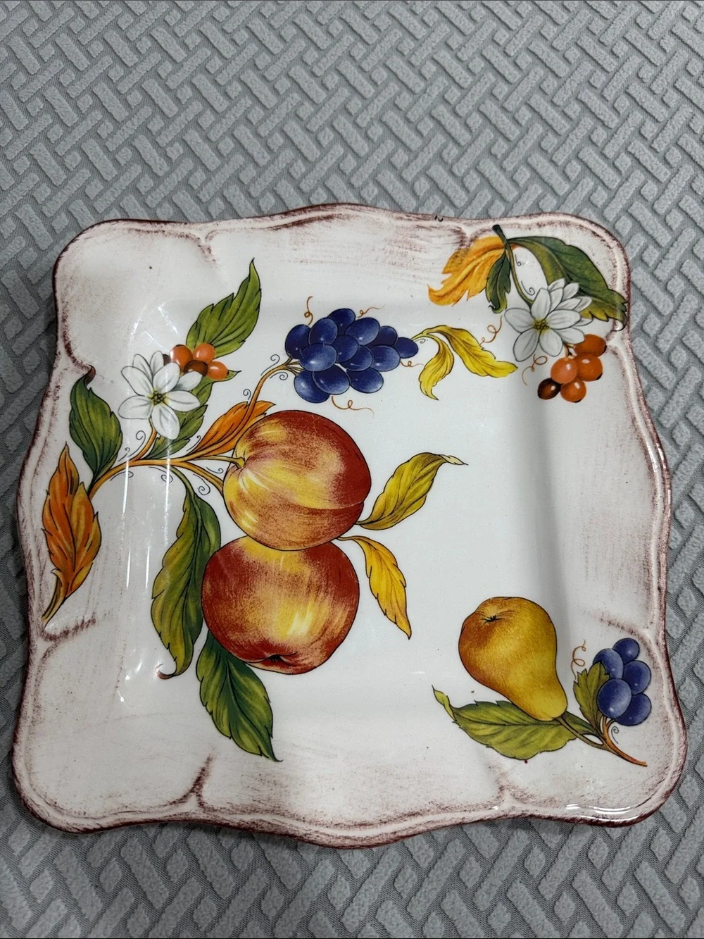 Sur La Table Frutta Square 9